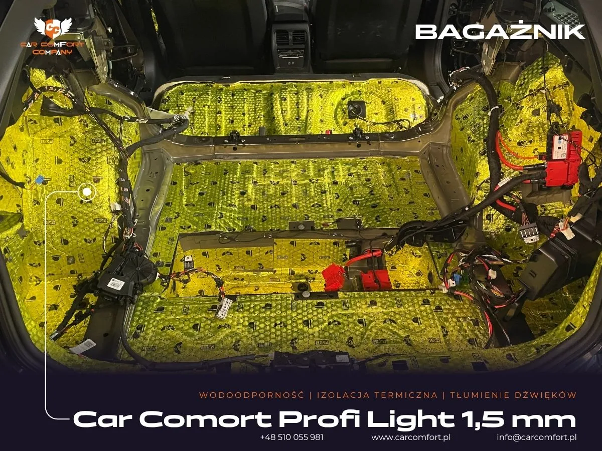 Wyciszanie bagażnika w BMW M3 G81 – aplikacja pierwszej warstwy maty Car Comfort Profi 1,5 mm