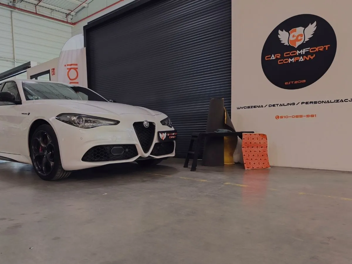 Alfa Romeo Giulia – Precyzyjne wyciszenie drzwi