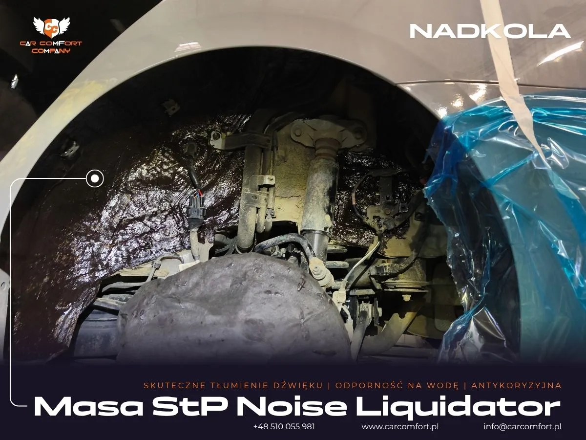 Druga warstwa masy StP Noise Liquidator na metalowym nadkolu Kii Stinger GT.