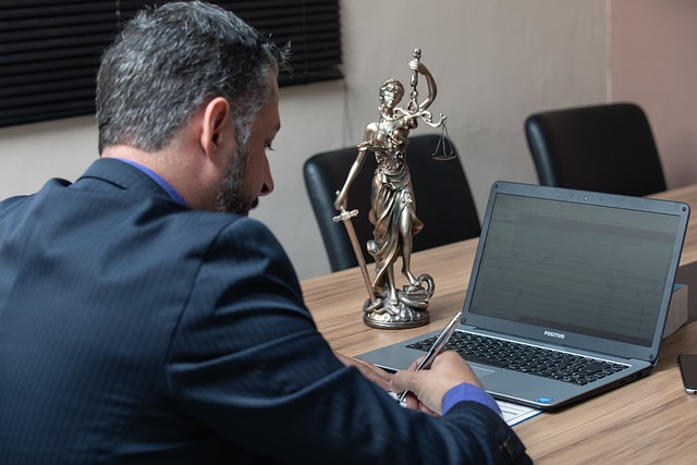Lawyers spend only 2.5 hours of an 8-hour day on billable work. Find out how an AI-powered inbox upgrade can help legal teams collaborate better.