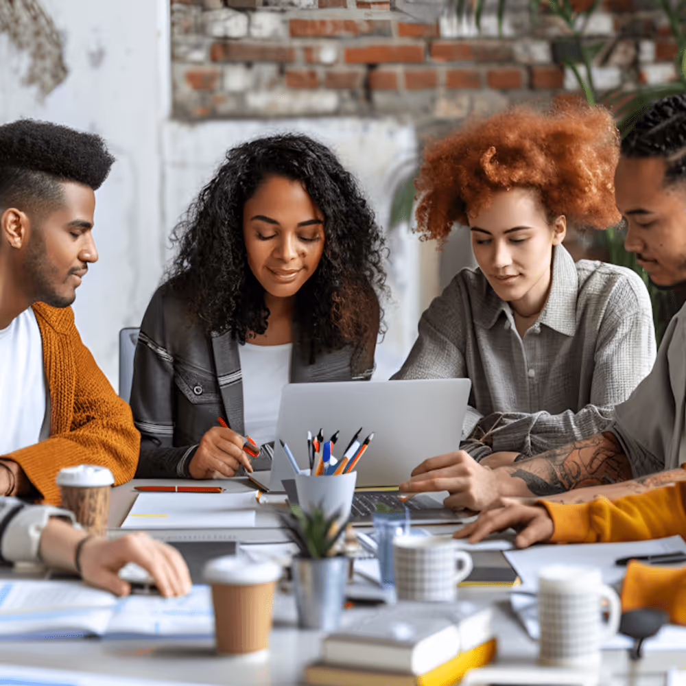 Outlook Groups vs Google Groups: Key Differences Explained