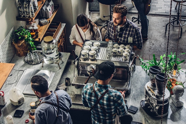 How to Manage Employees in a Small Business: Key Areas for Success