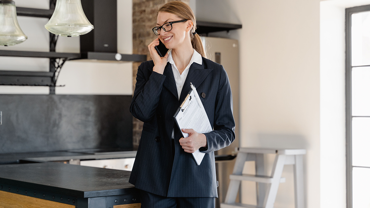 Five retention strategies brokerages actually use to keep their best agents