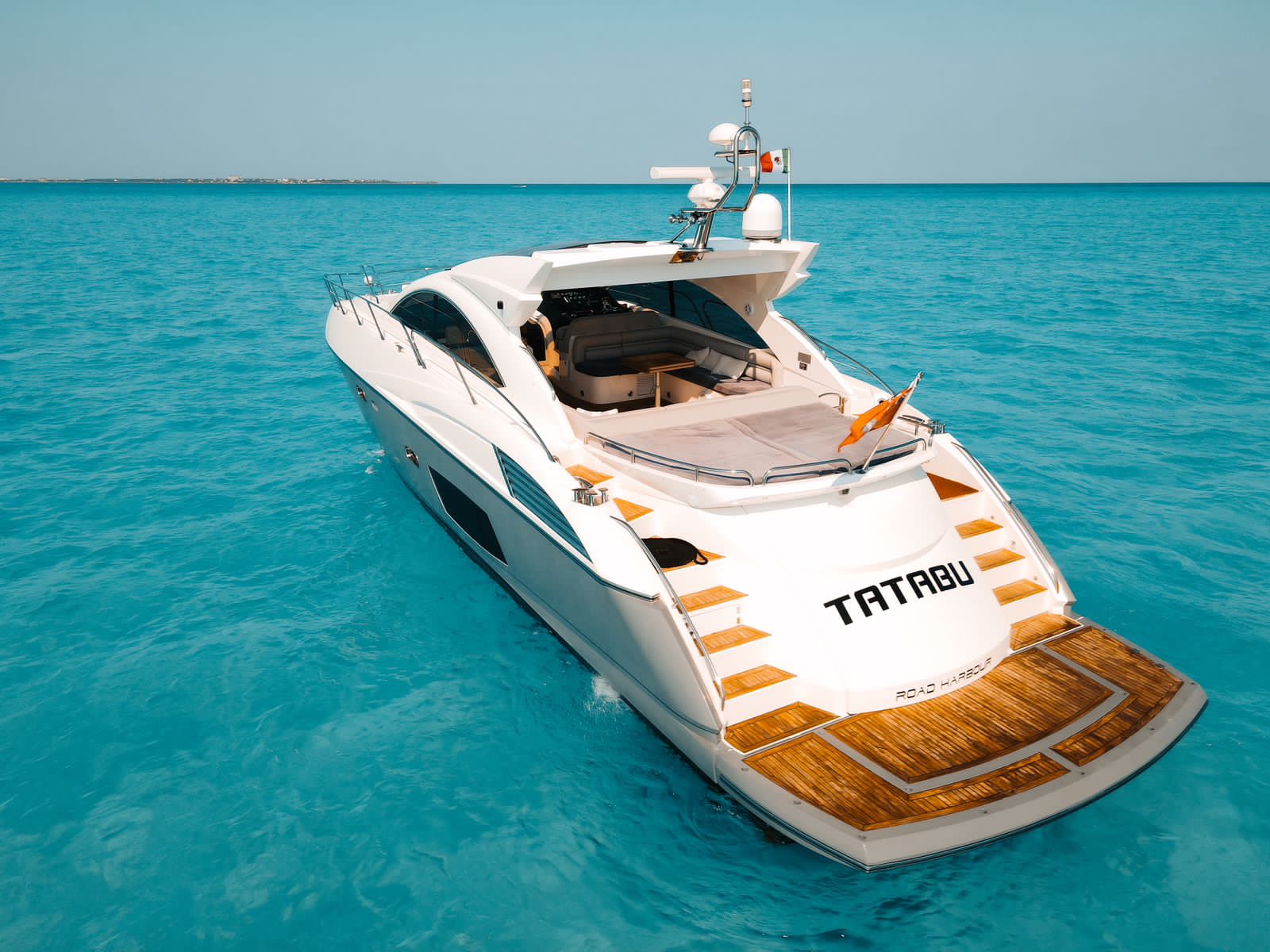 64 ft Sunseeker Tatabu