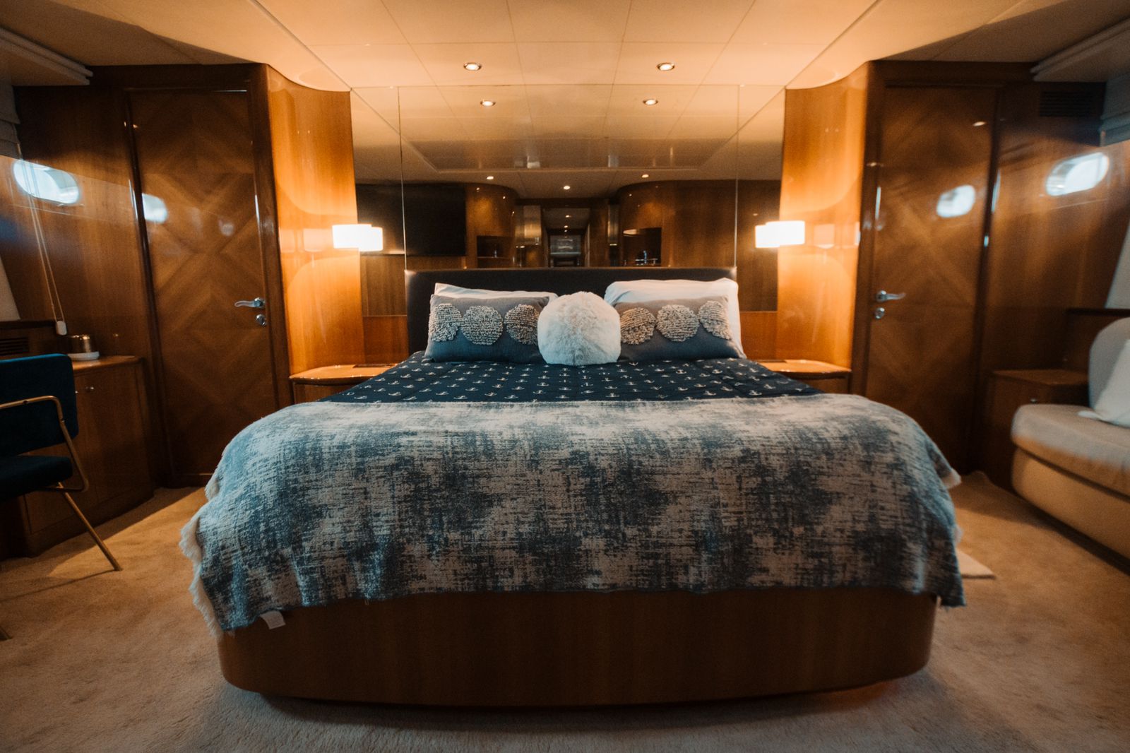 100 ft Azimut El Capricho