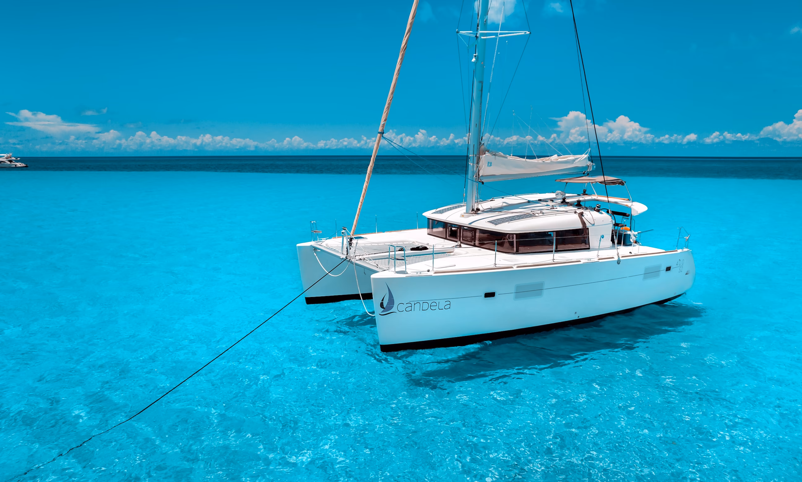 CHCO - Candela 40 ft Catamaran