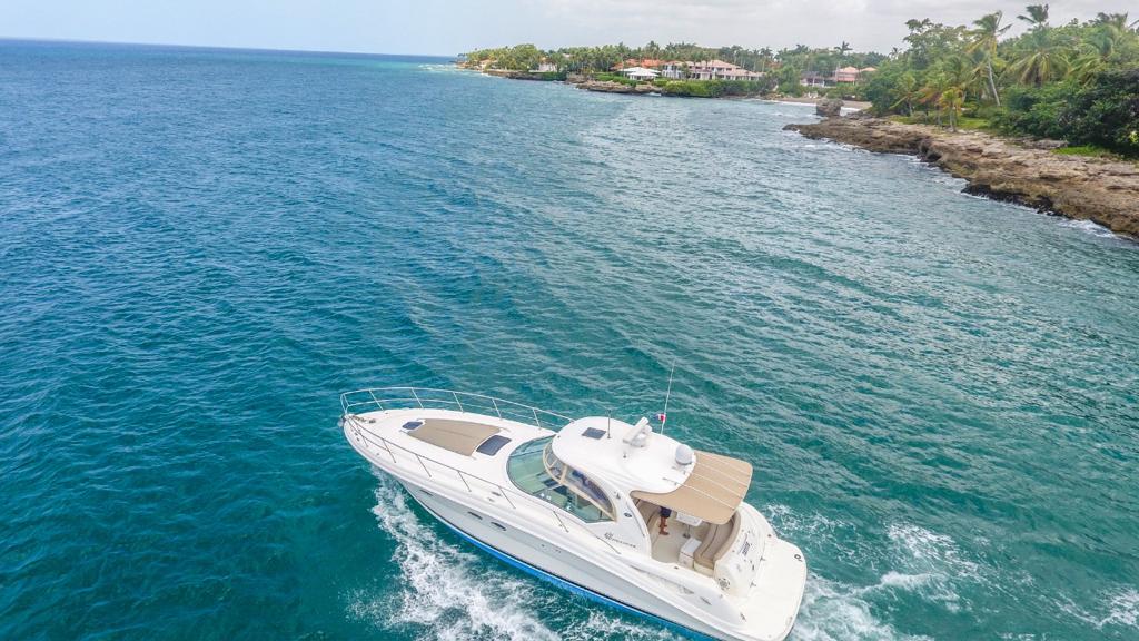 ECC - 42 ft Sea Ray 42 Yacht