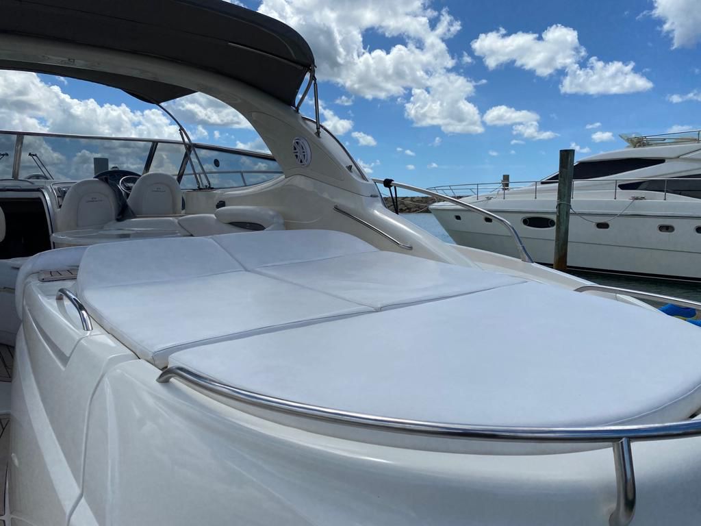 ECC - 50 ft Cranchi 50 Luxury Yacht