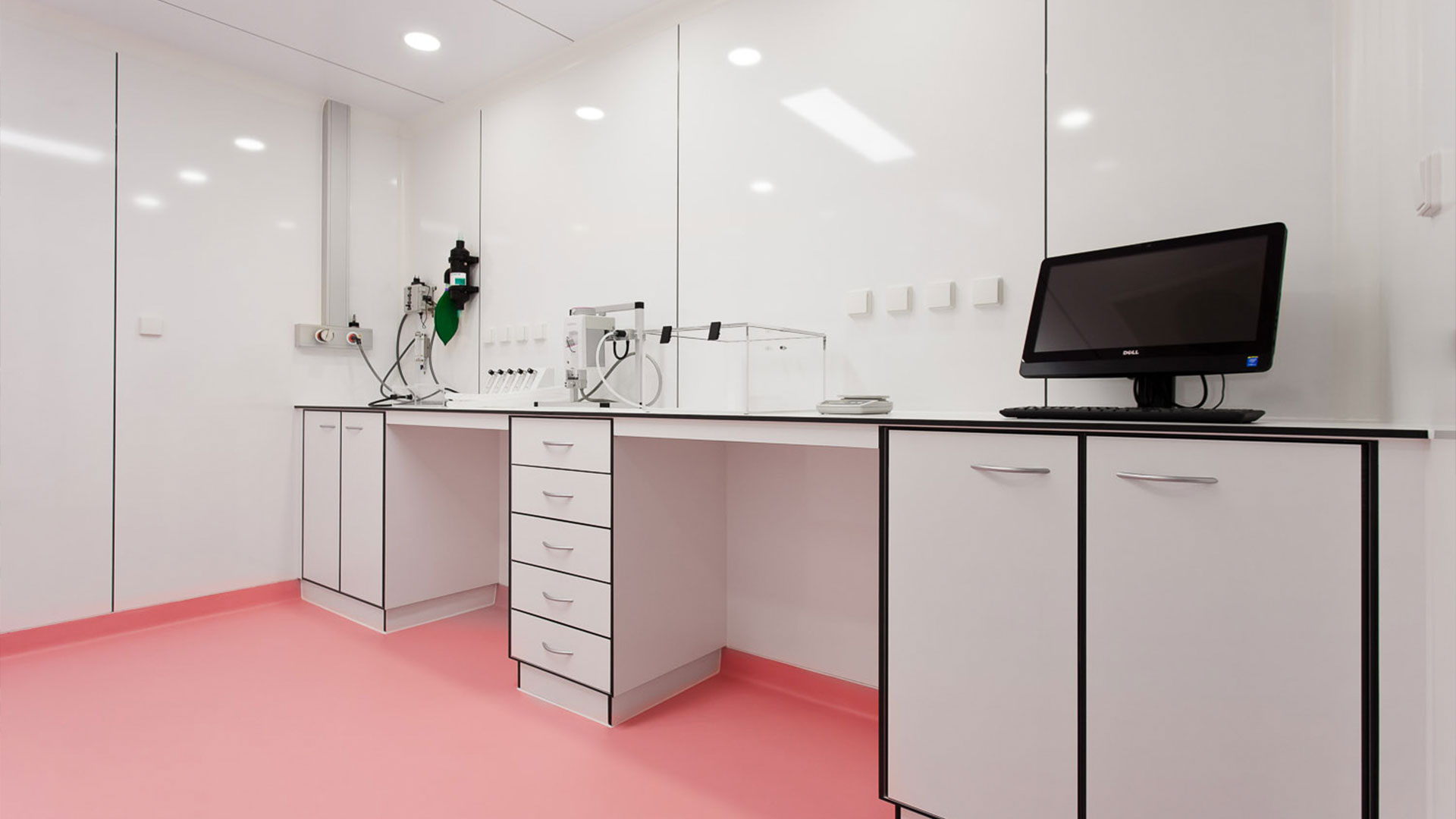 laboratory furniture and interior 