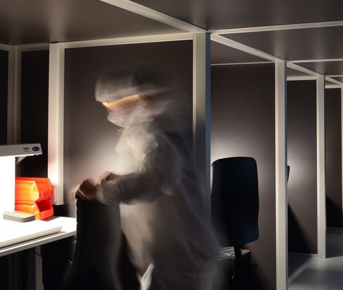 Cleanroom furniture enhances Visual Inspection (VI) practices within pharmaceutical environments