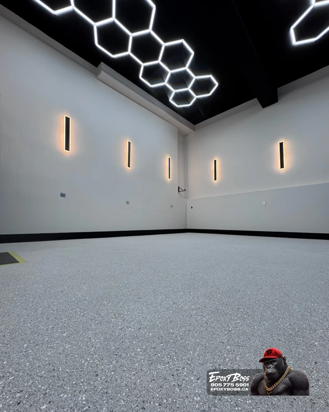 Decorative epoxy garage floor coating