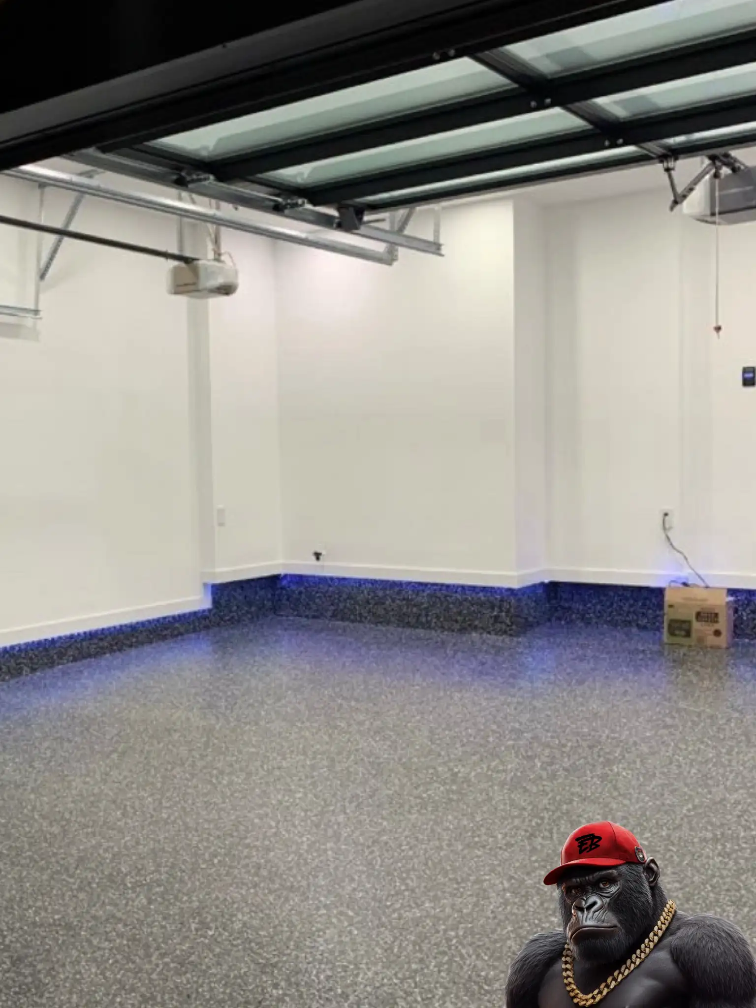 Orillia epoxy garage floor featuring slip-resistant finish.