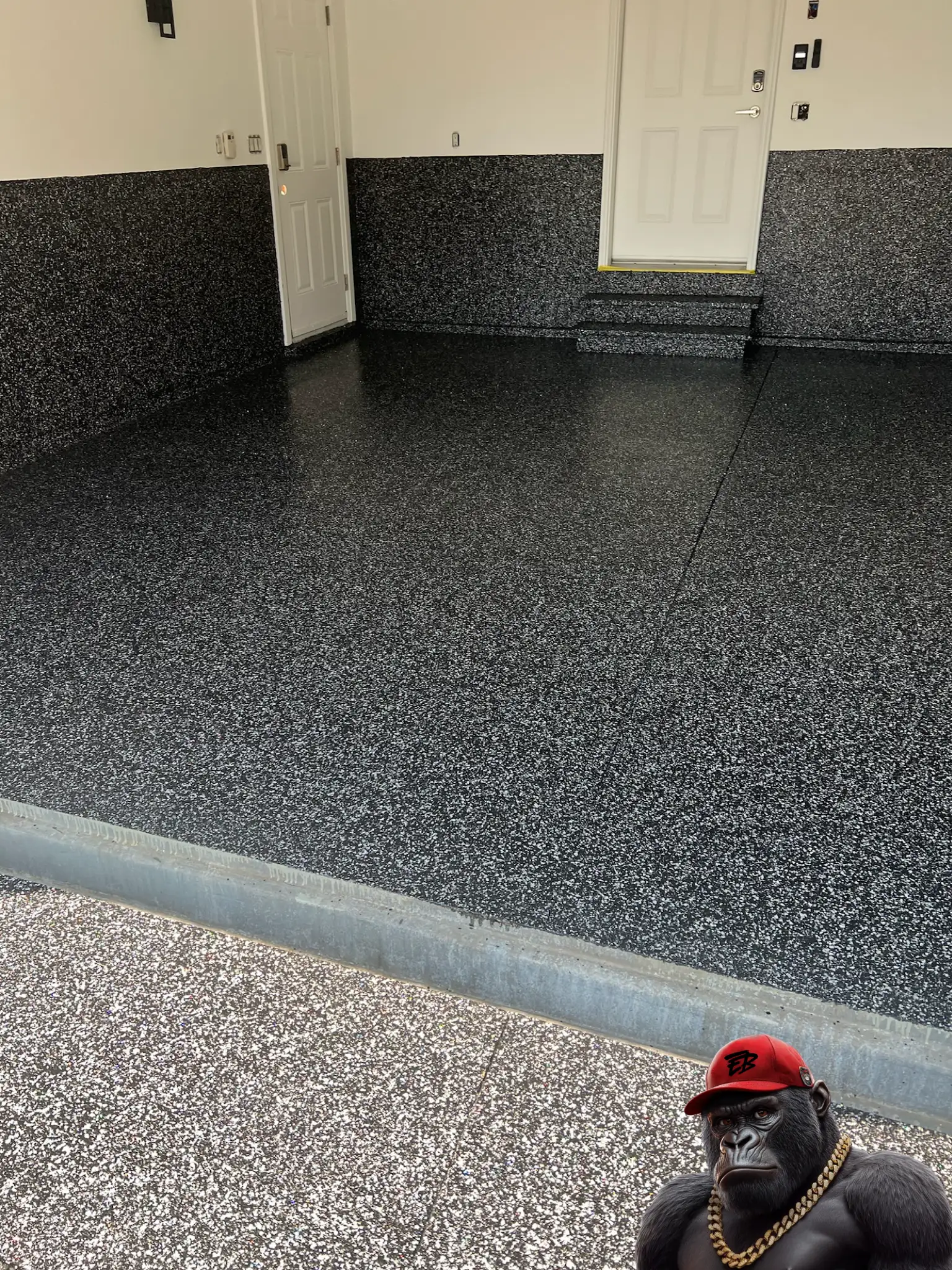 High-gloss garage floor epoxy system in Innisfil Ontario.