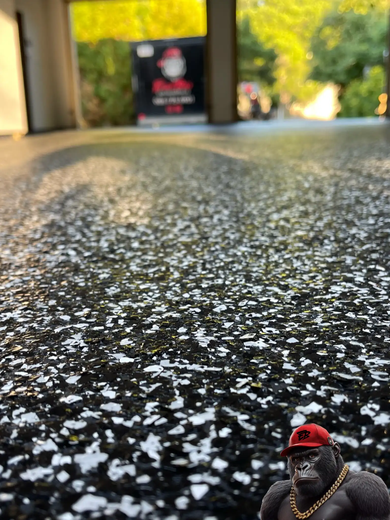 Durable garage epoxy floor with flake system in Innisfil home.