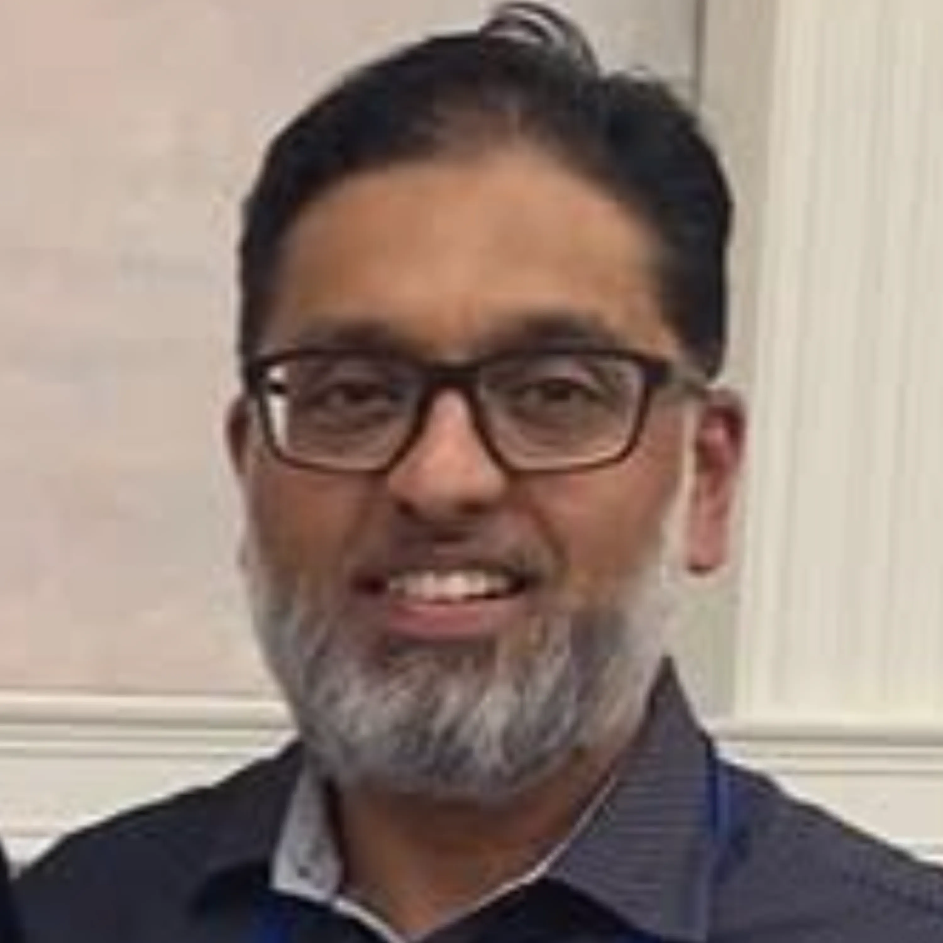 Dr. Ashfaq Ahmed Dentist Ottawa Kanata