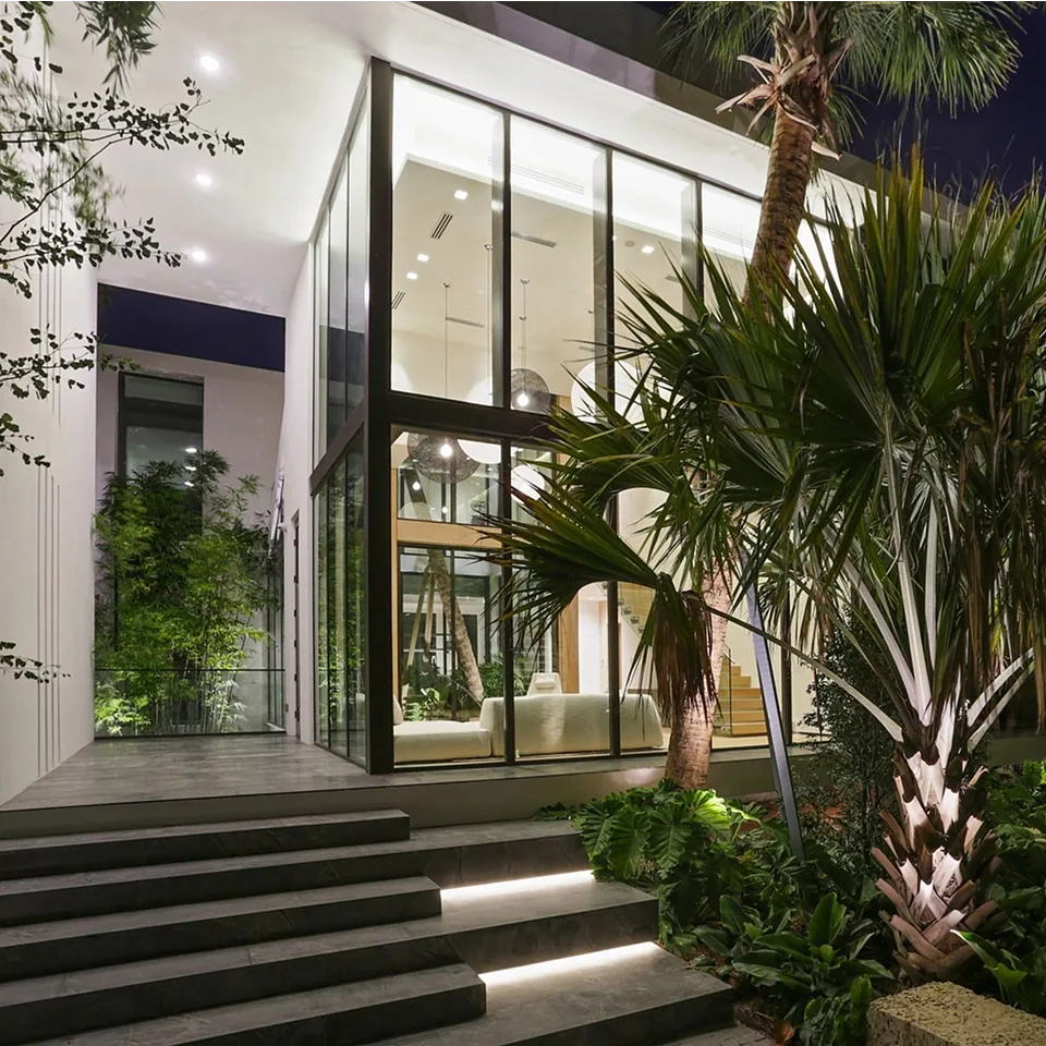 Custom entrance system in a Miami home