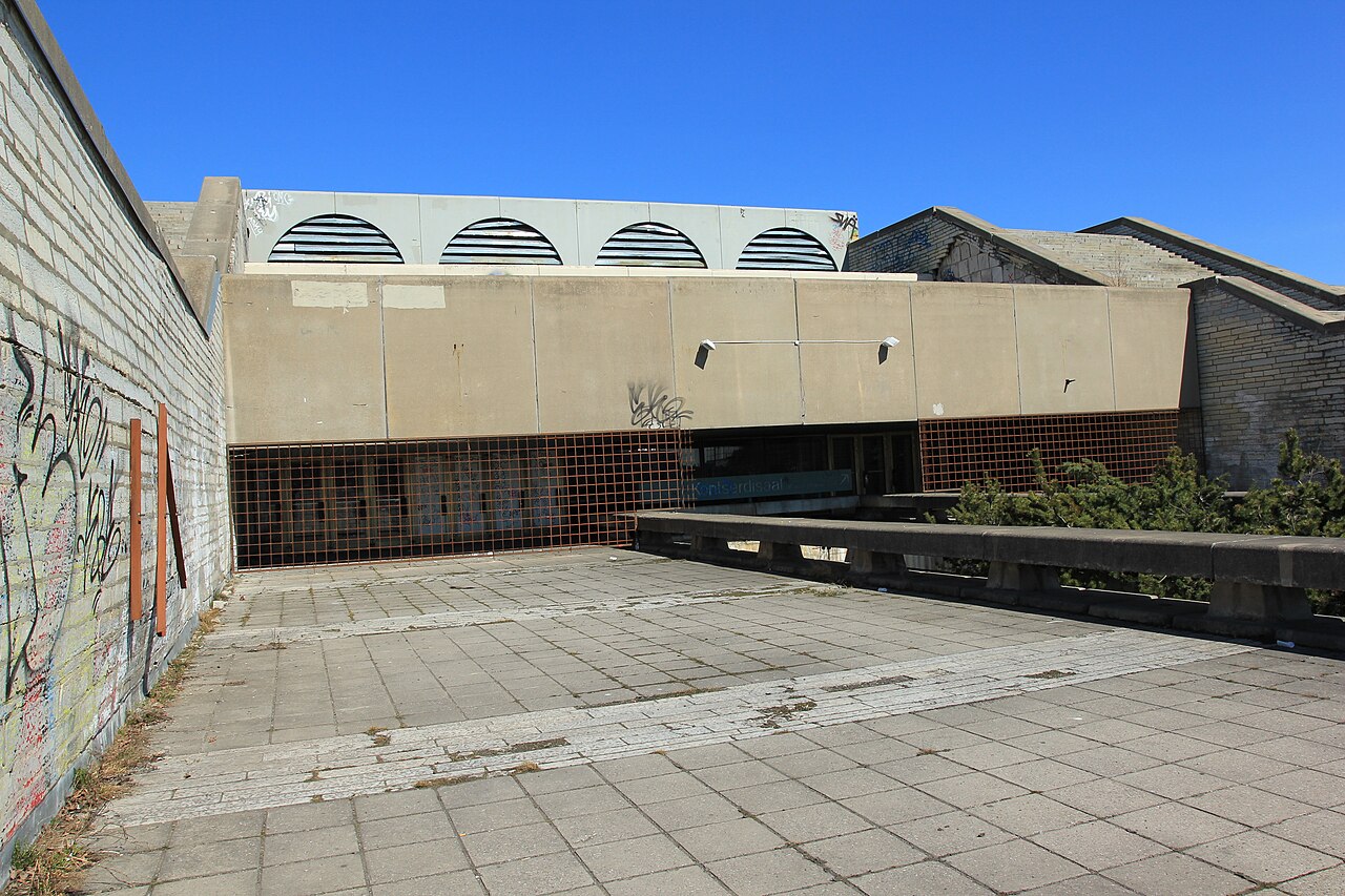 Tallinn's Linnahall seen from the waterfront