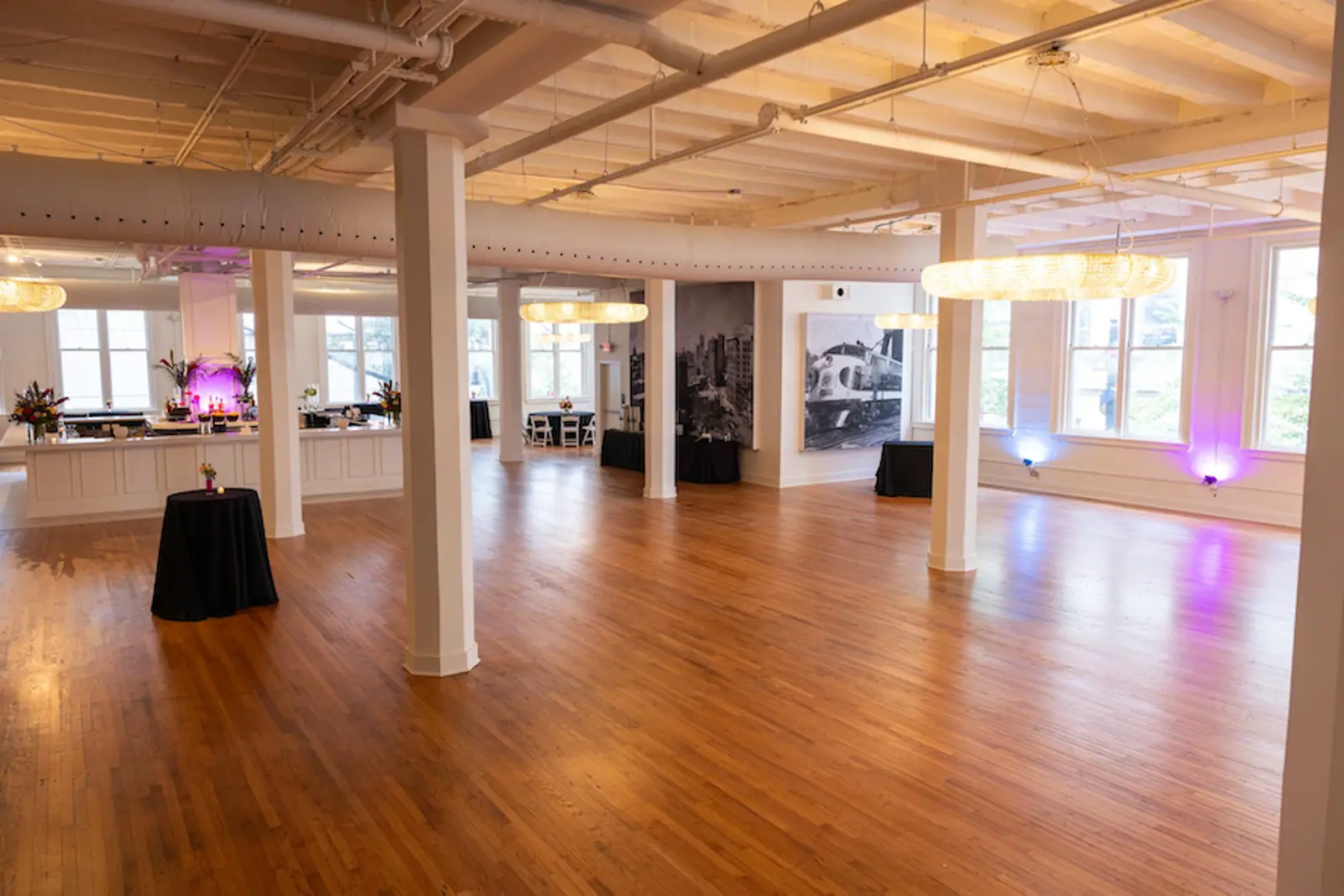 Grand Ballroom at 207 Peachtree Opens in Downtown Atlanta