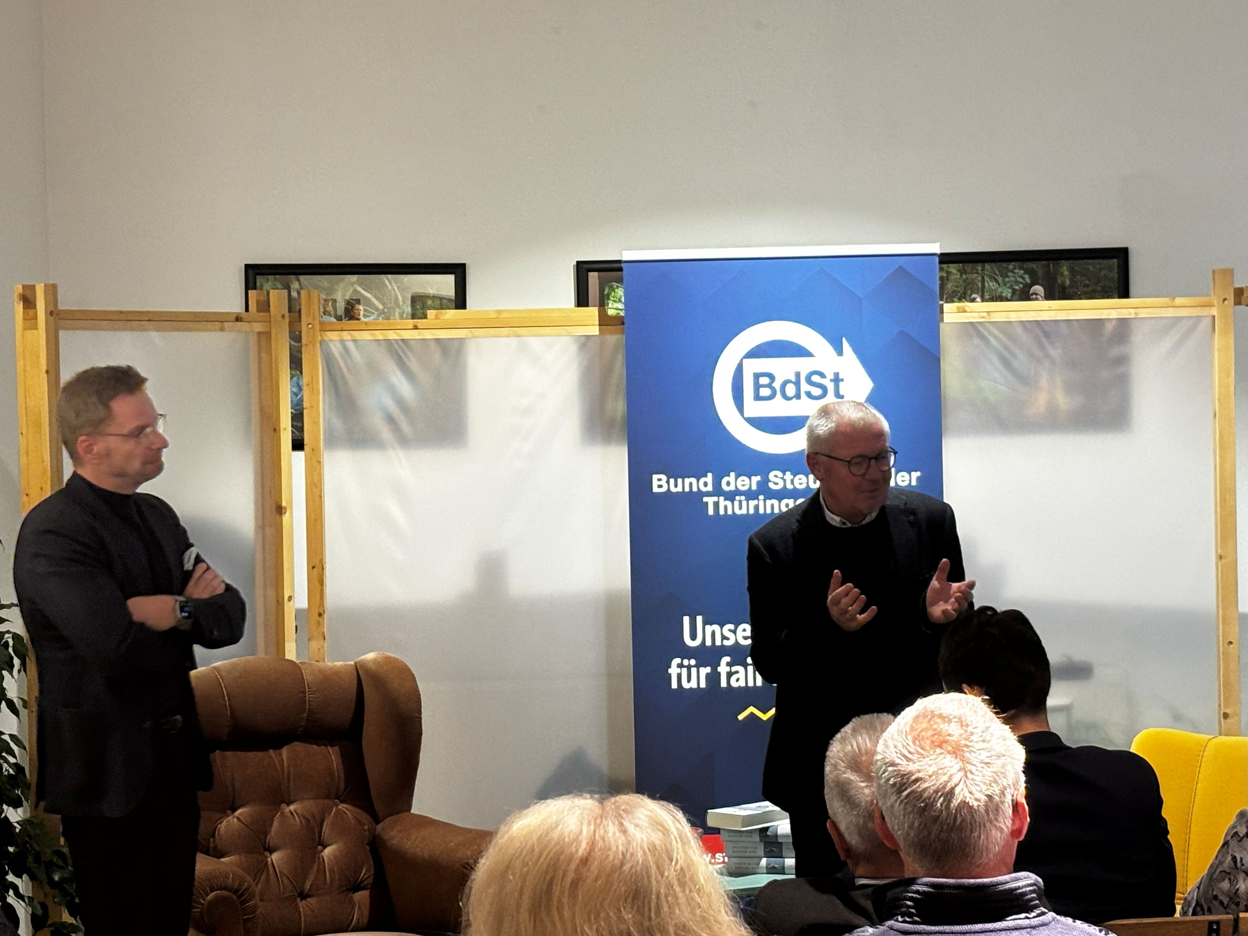 Brückenschlag zwischen Geschichte und Gegenwart: „300 Jahre Steuern und Abgaben in Thüringen“ war ein voller Erfolg