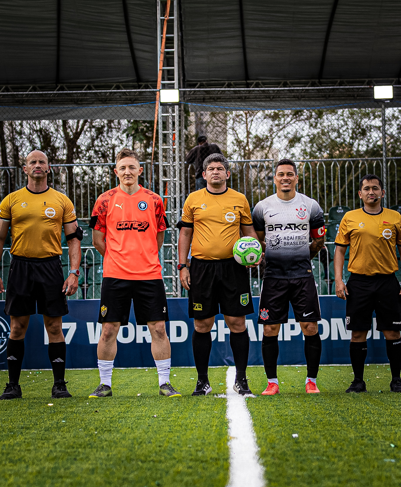 SYDNEY STREET CREW VS CORINTHIANS - SLAVI