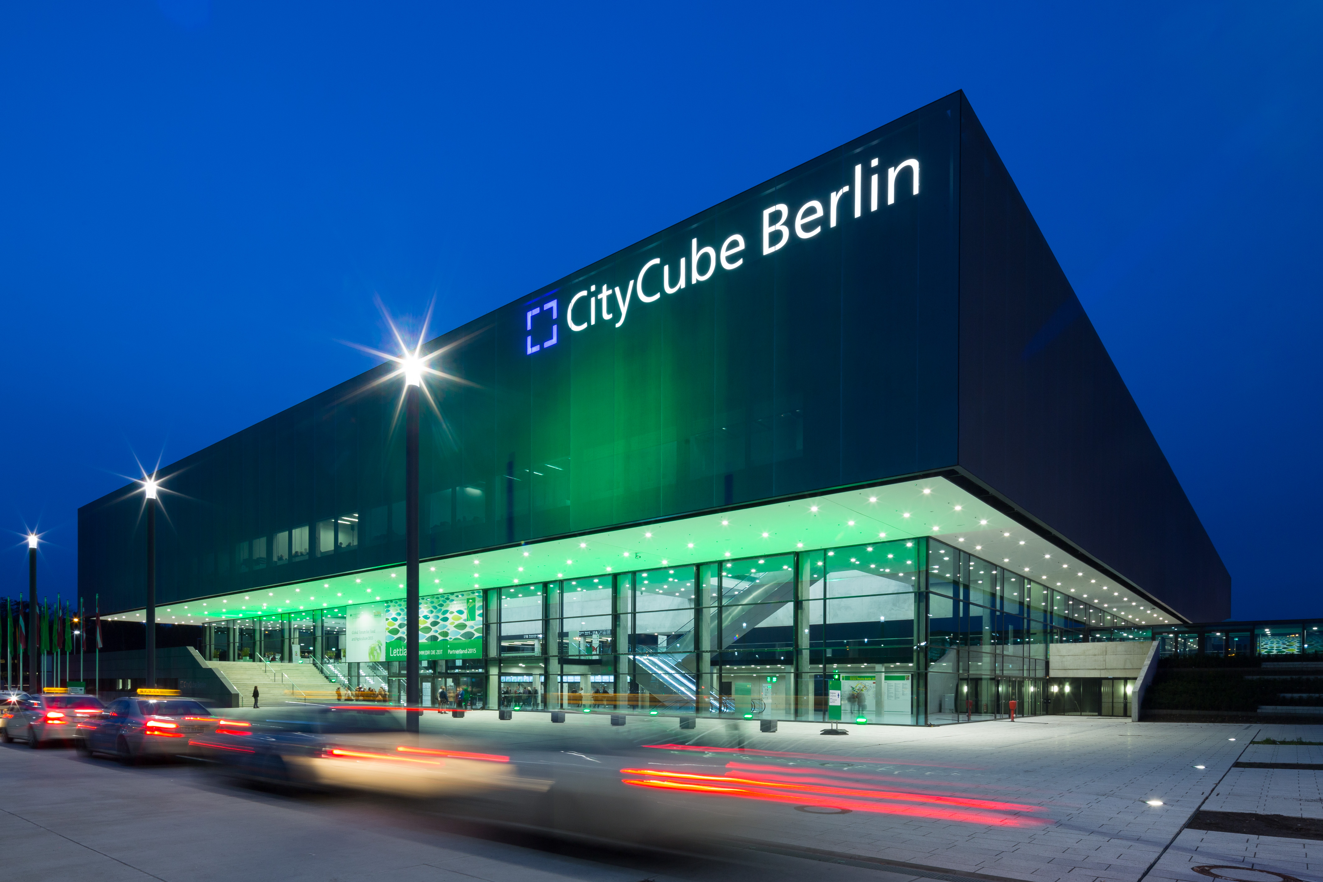 Book your space at the Tech Exhibition — FPD 2027, Berlin