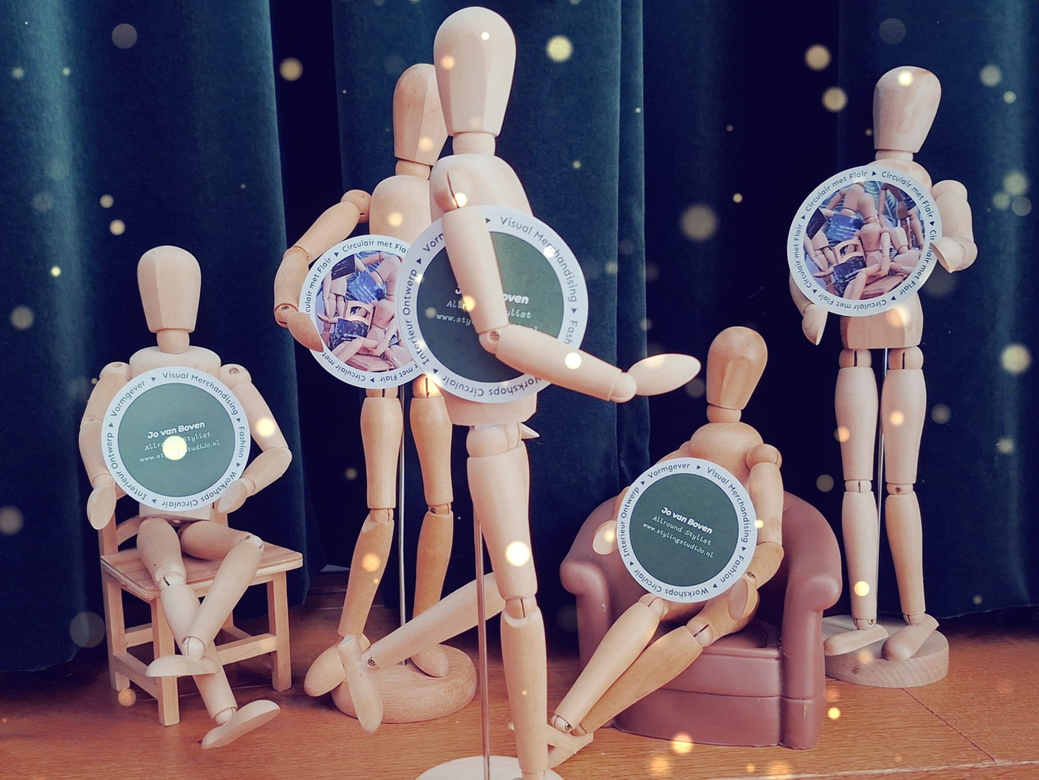 Houten poppetjes, het handelsmerk van Styling StudiJo