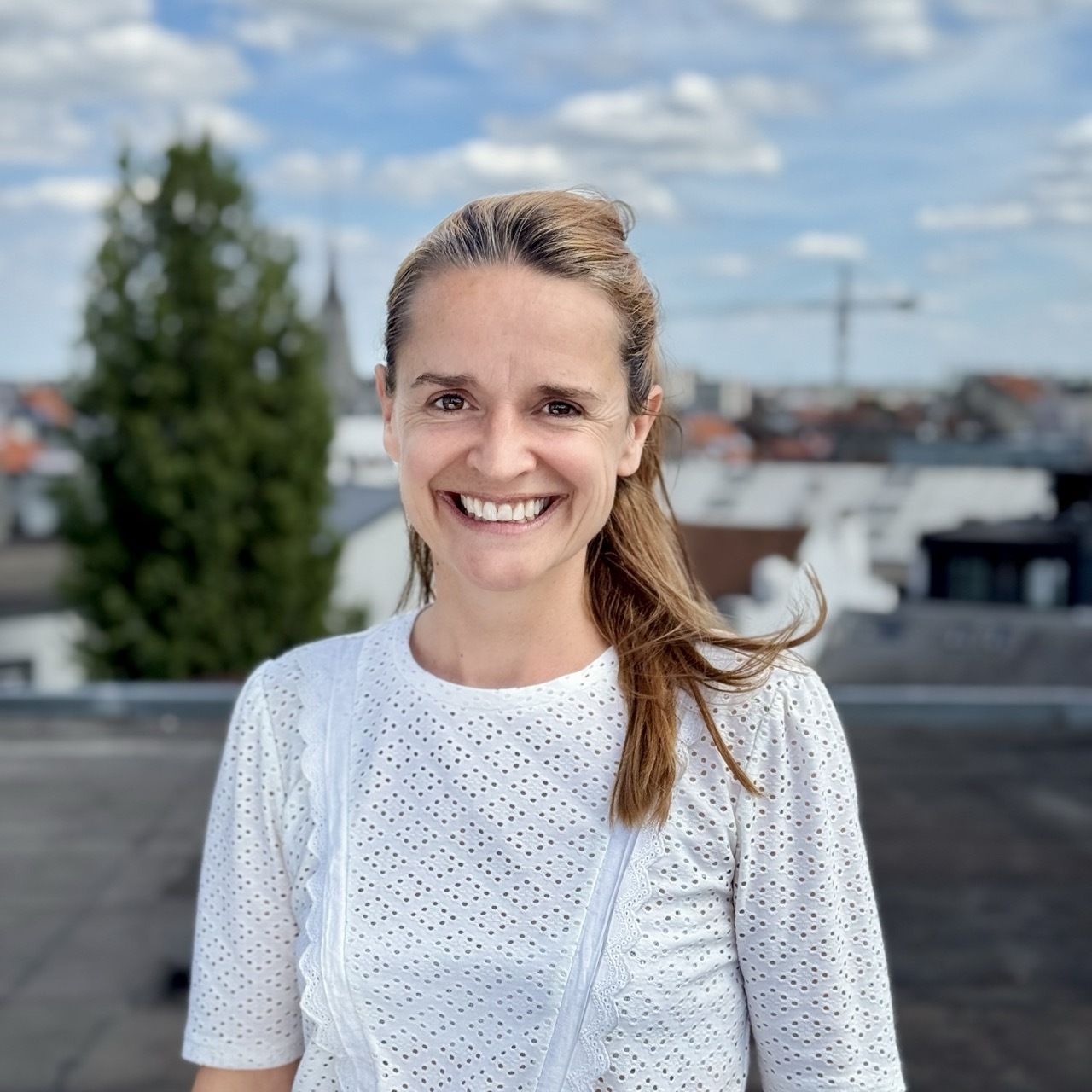 Julie Bodson picture