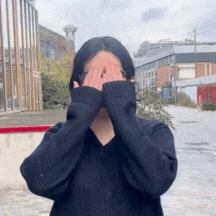 Hiba Azzouzi gif