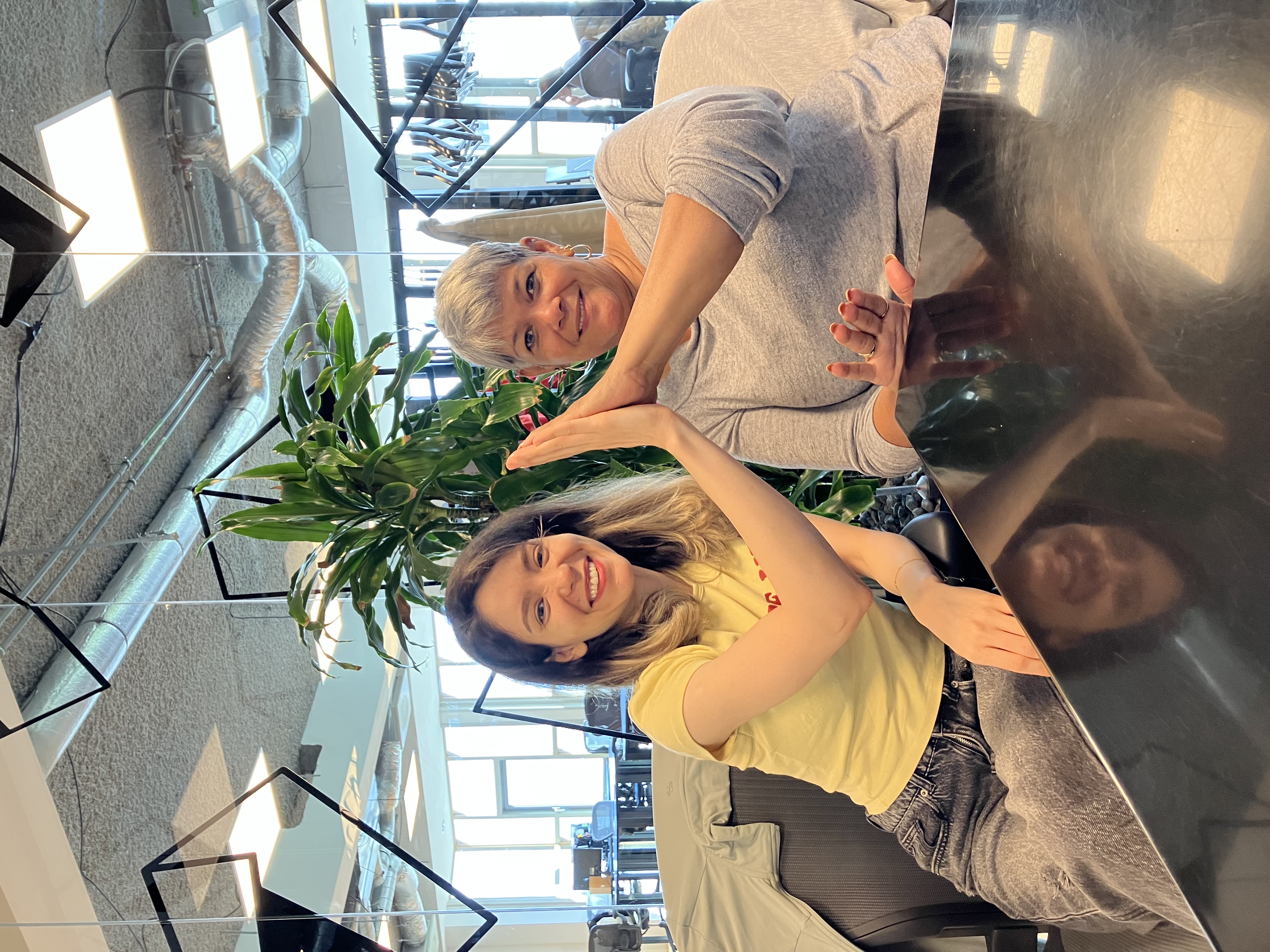 Een mentor en mentee van DUO for a JOB