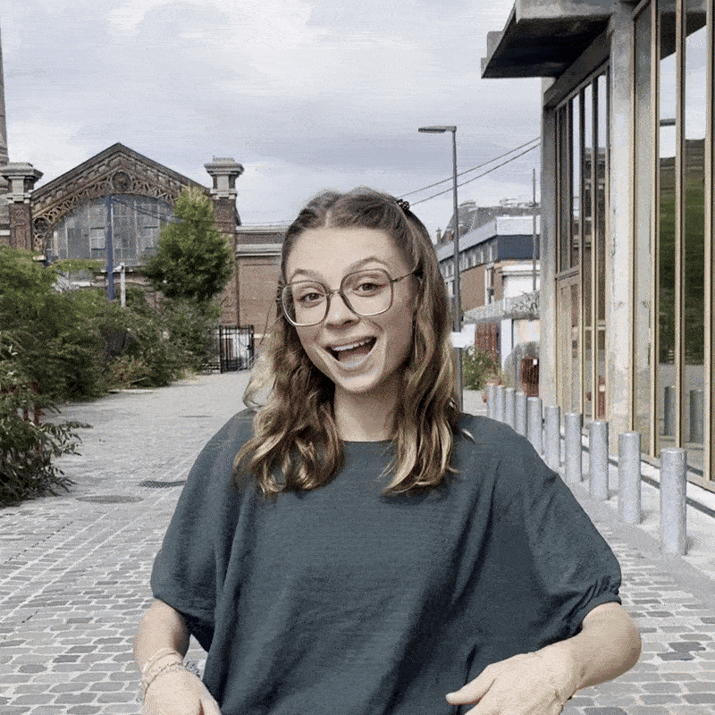 Milly Hoëz gif