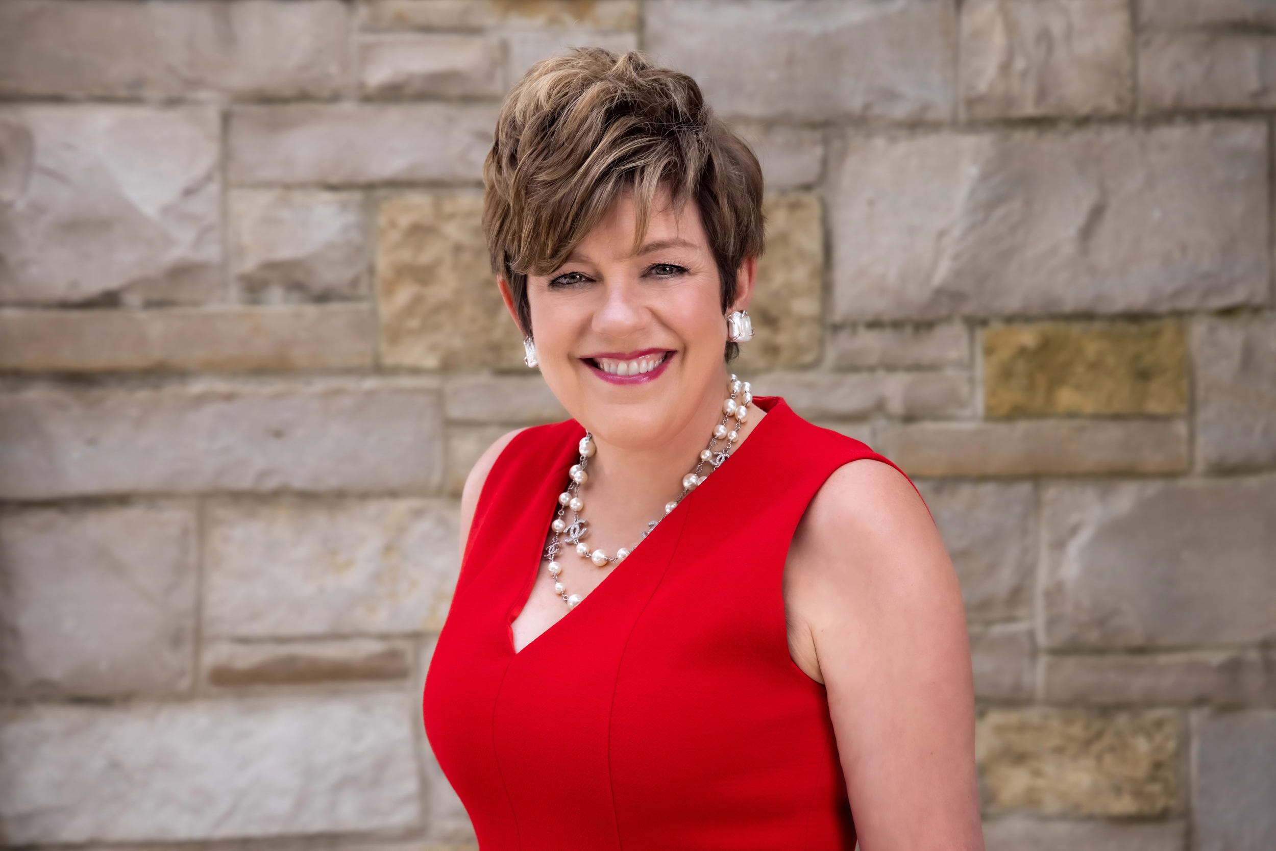 Photo of Dr. Victoria Medvec, CEO and Founder of Medvec & Associates.
