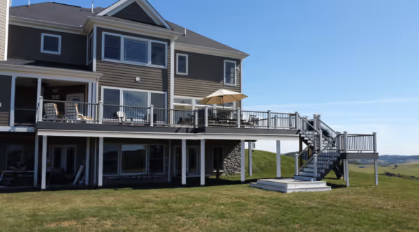 Custom 2 Tier Deck with turf play area||Custom Deck