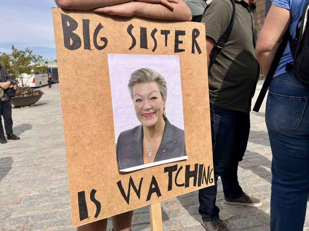 Big sister is watching