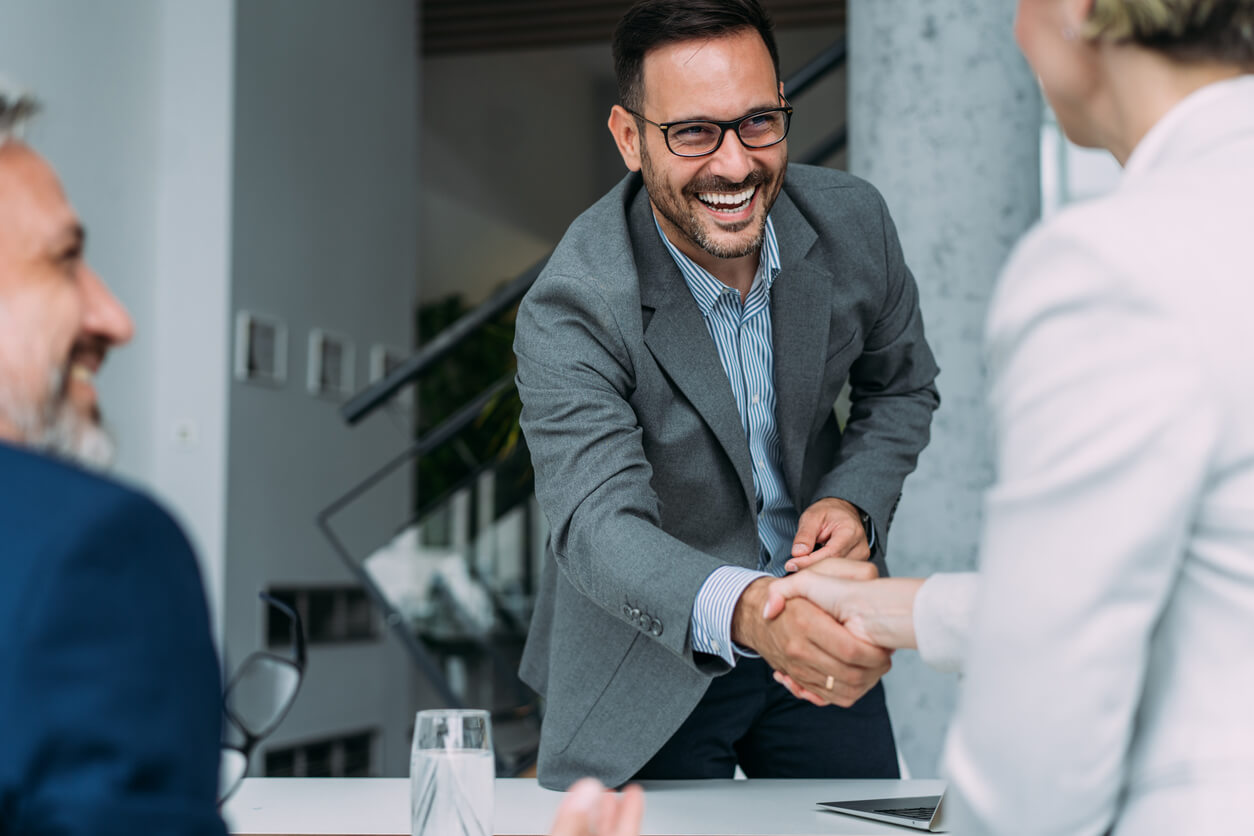 Domiciliation via une fiduciaire – Avantages 