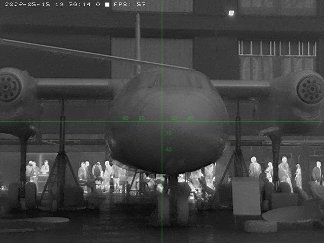 Тепловізійне зображення з модуля KIT OPTICS із прицільною сіткою