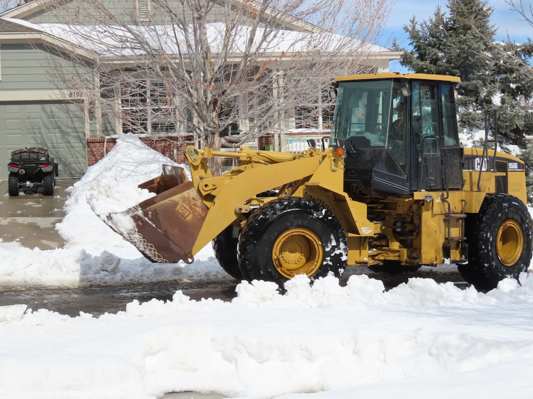 Top-Rated Snow Removal in Columbus, OH: Your Winter Woes Solved