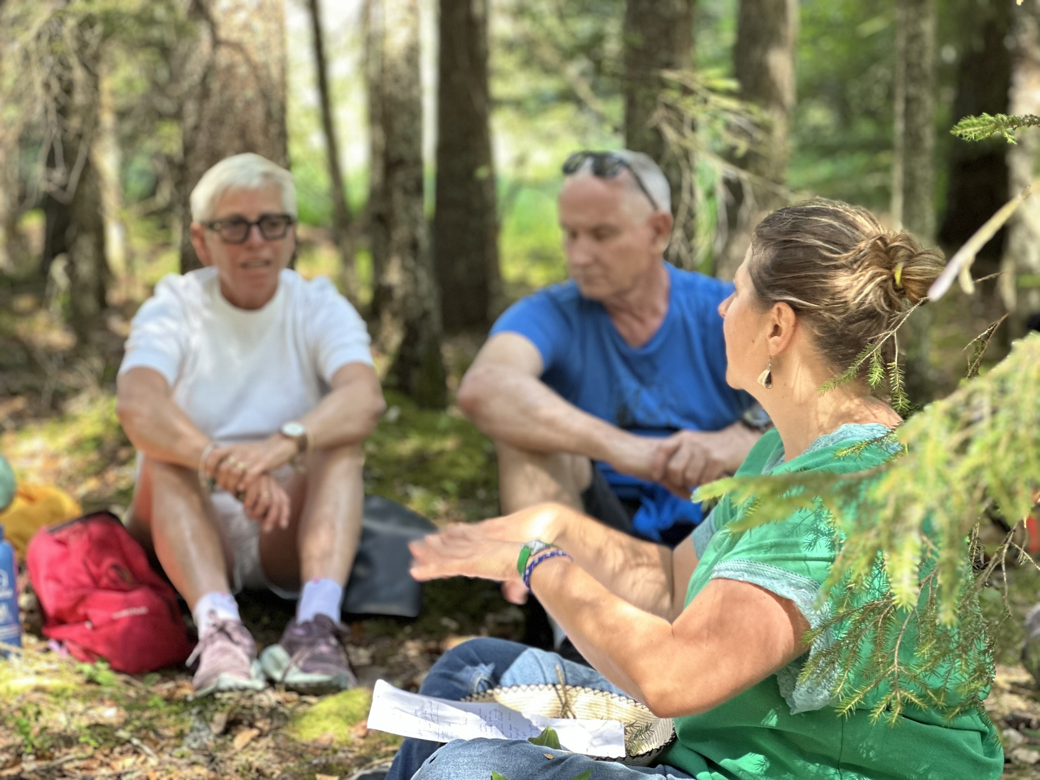 Balade sensorielle en groupe en nature