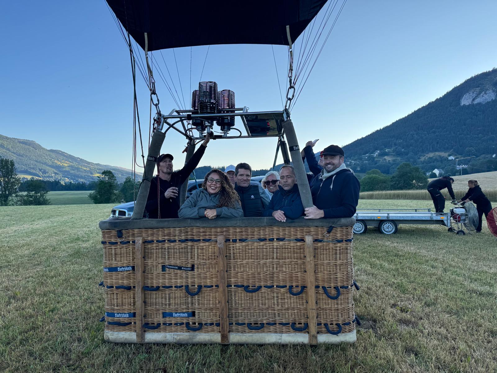 Team-building découverte : Vol en montgolfière unique