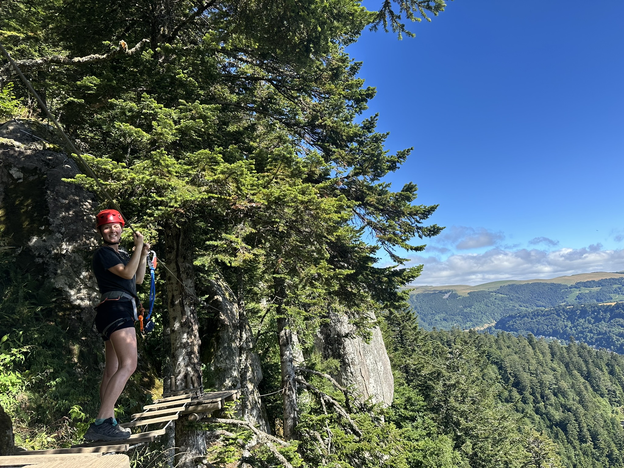 Team-building cohésion : Via ferrata accessible 