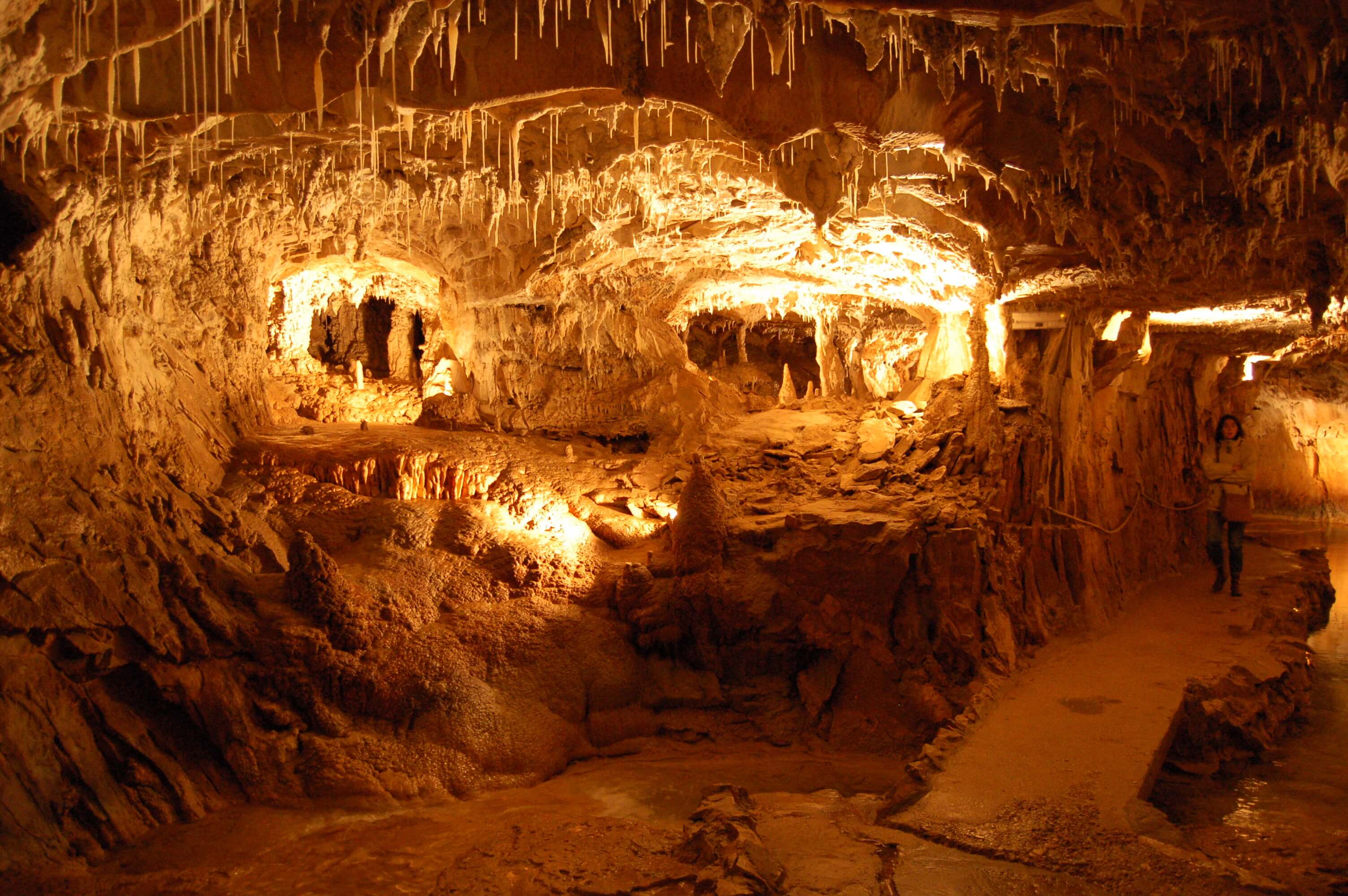 Team-building découverte : Visite de Grotte spectaculaire