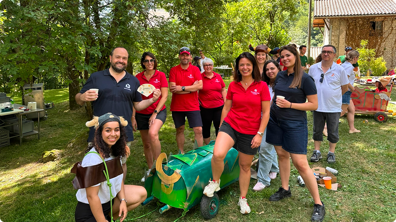 Team-building nature - création de bolides en carton