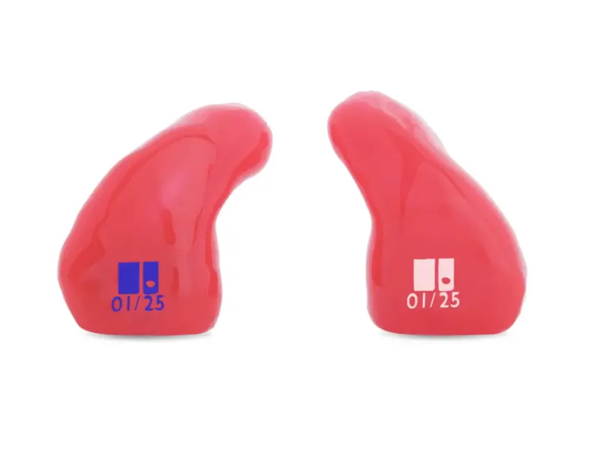 red musicians earplugs