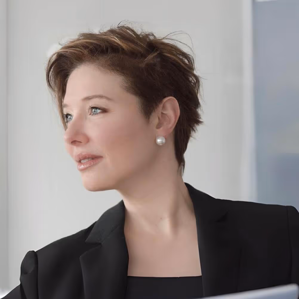 ADVISOR
Ellen Polsky