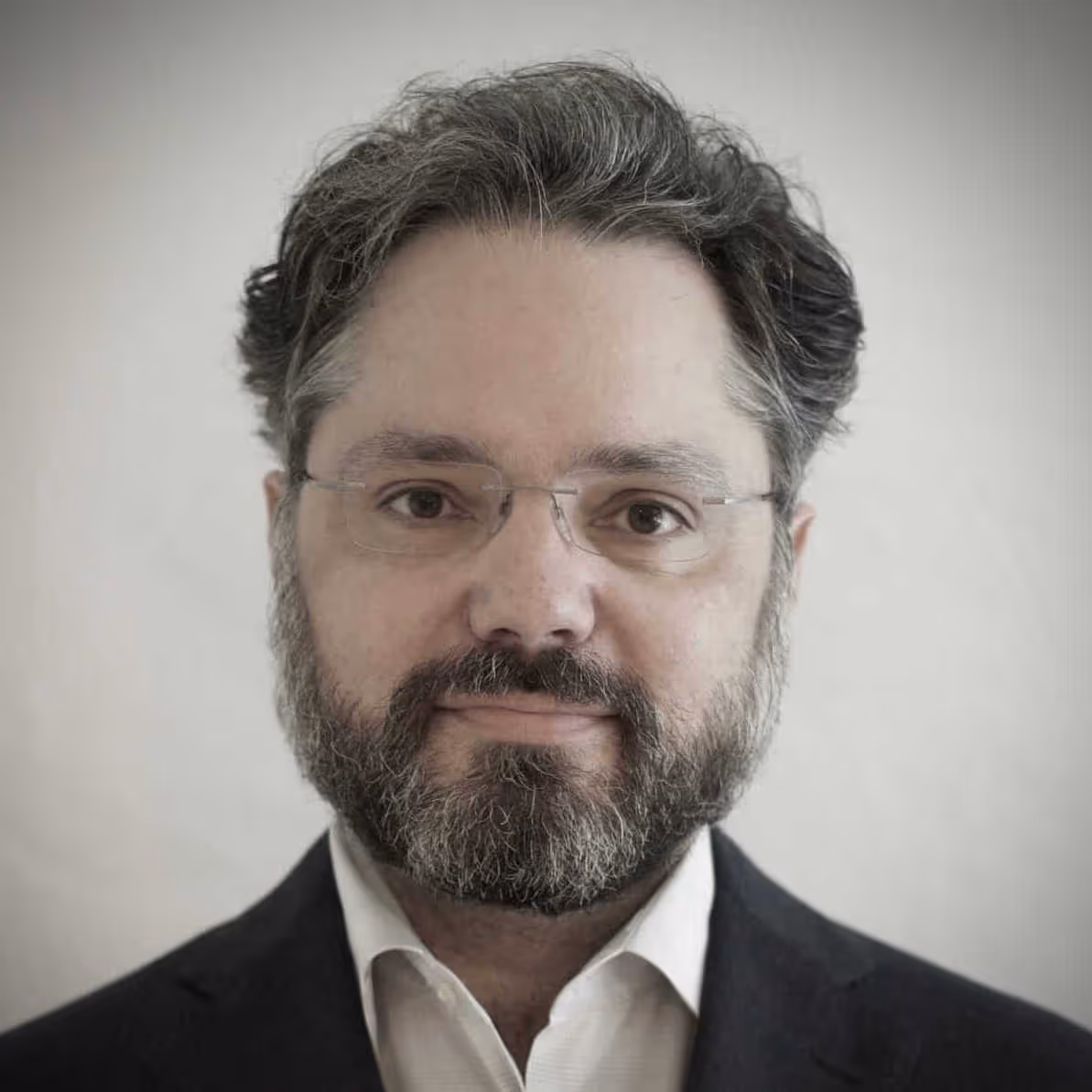 CEO
Rob Giardina