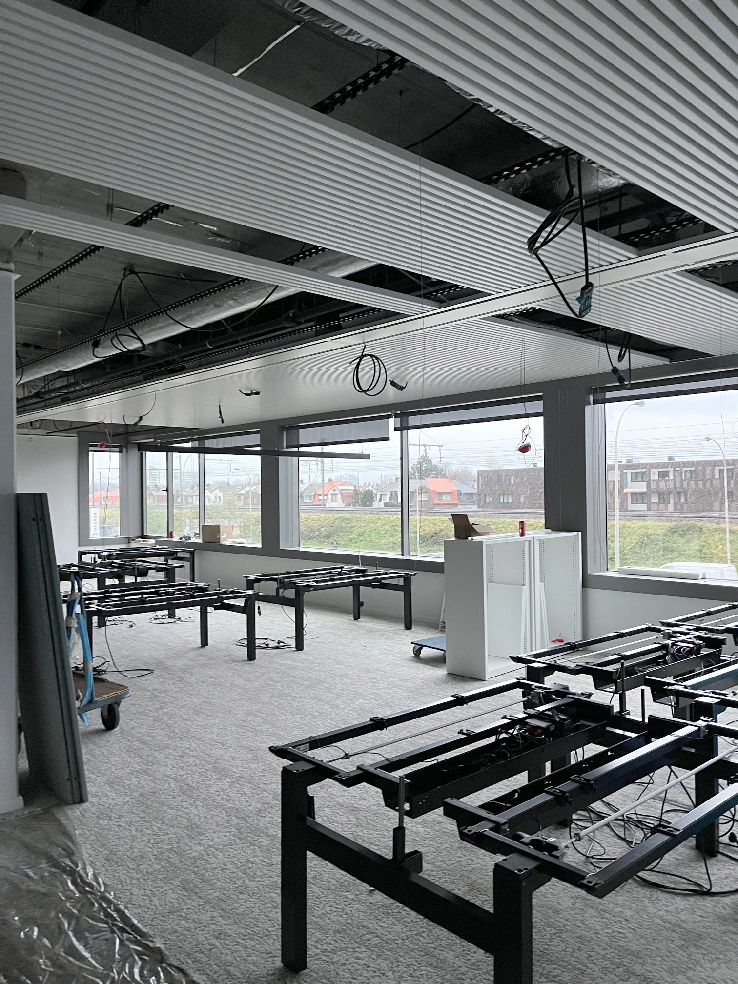 Lege bureau  na of voor kantoorverhuis