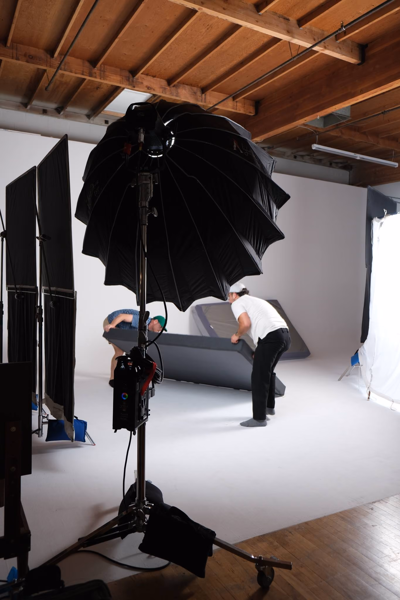Studio Pre-light+logistics.avif