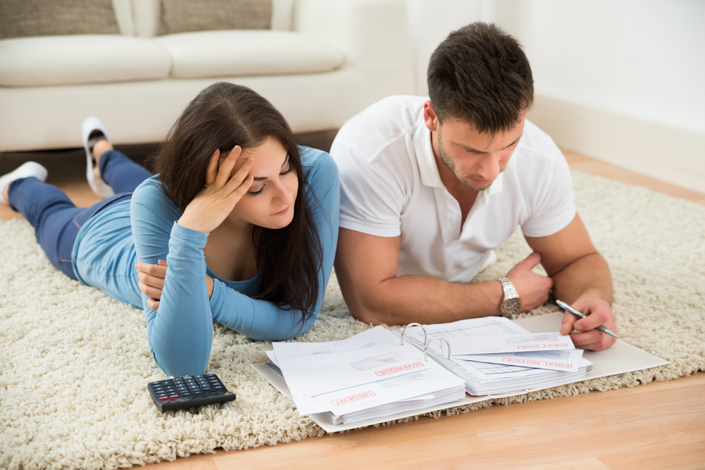 couple doing bills