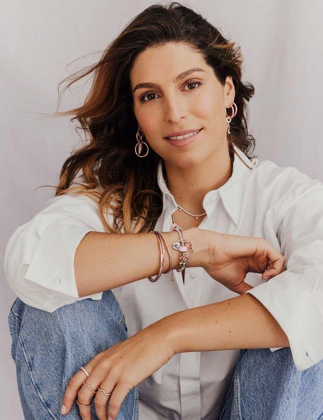 Pandora x Laury Thilleman