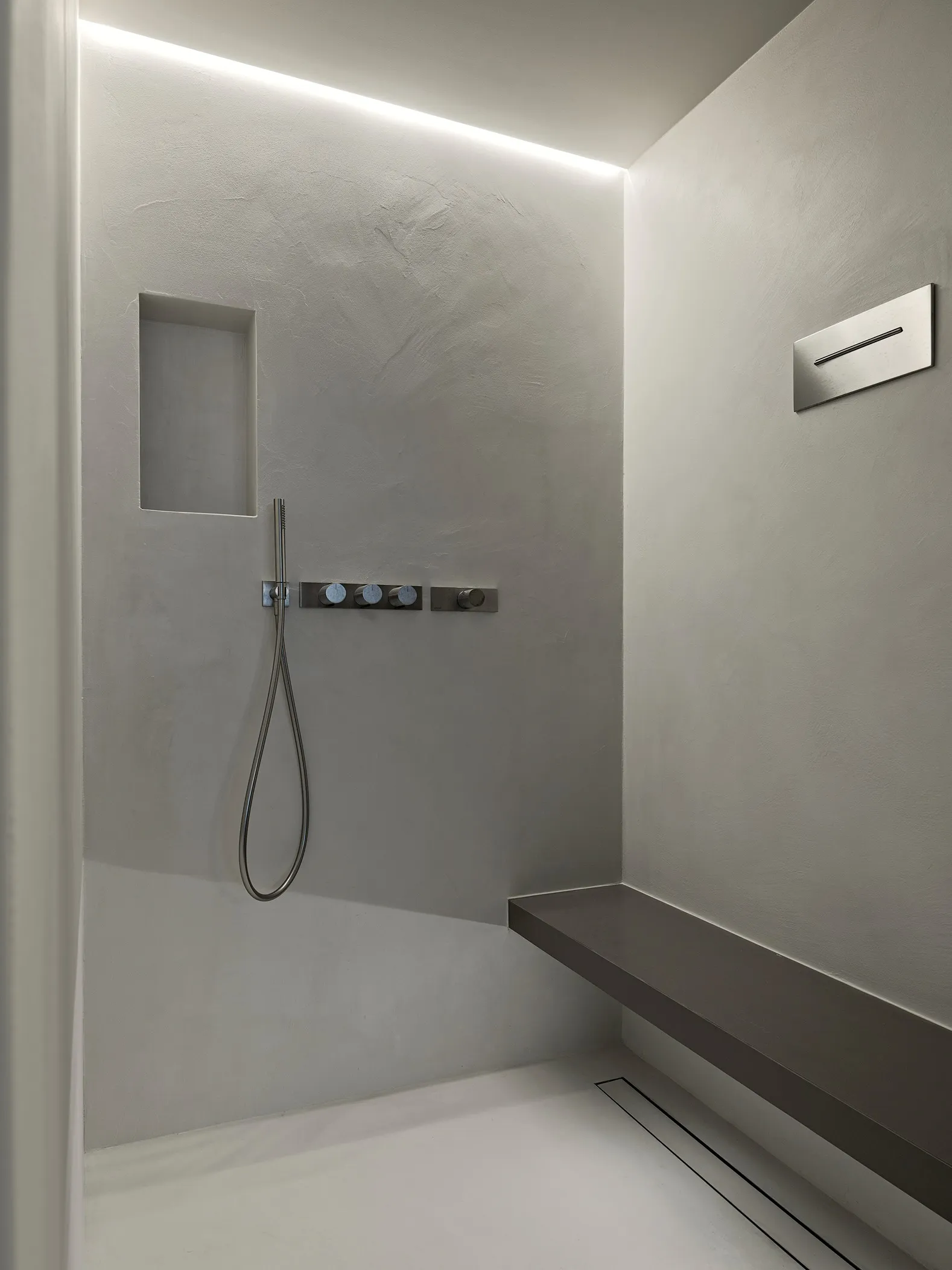 Built-in bench in a walk-in shower for aging homeowners in Salt Lake City