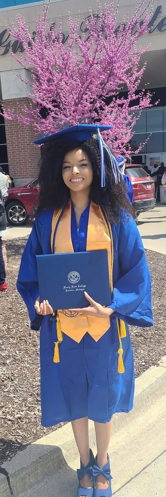 Graduation picture: Kimmie in graduation regalia